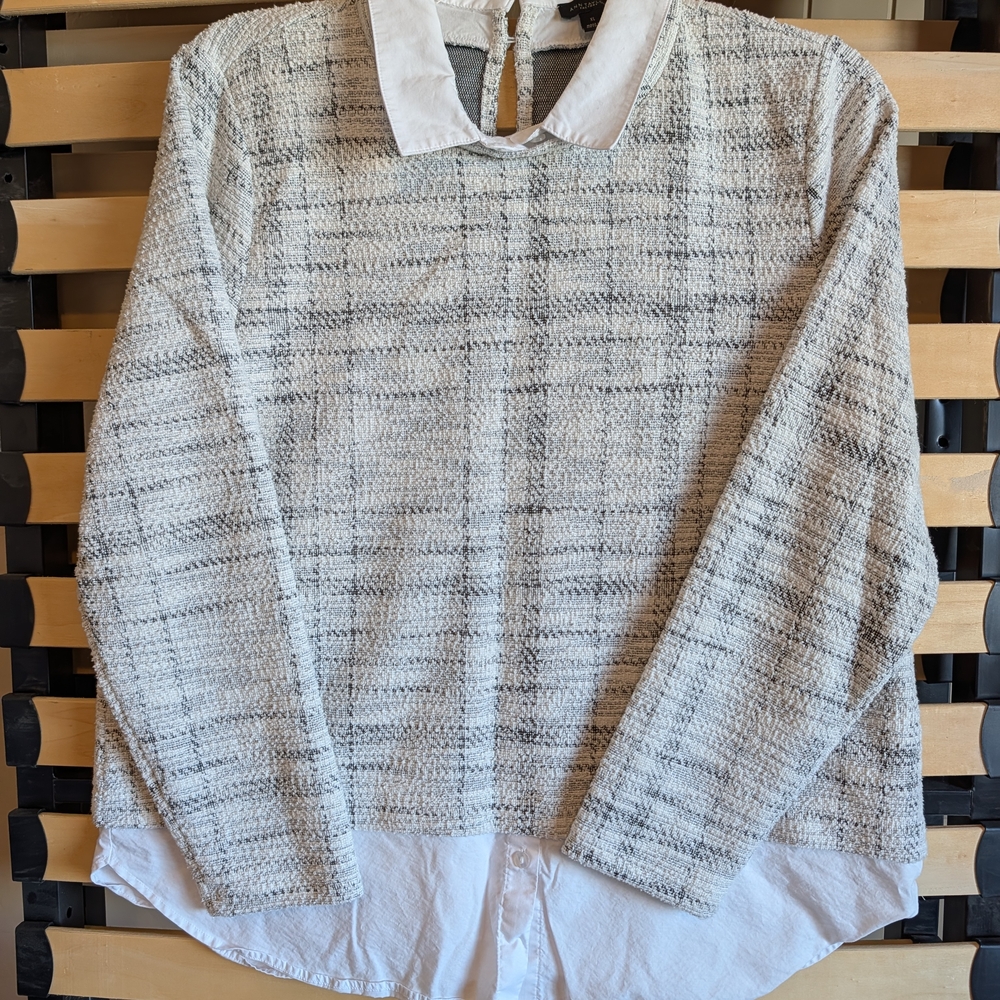 Ann Taylor Black and White Plaid Sweater